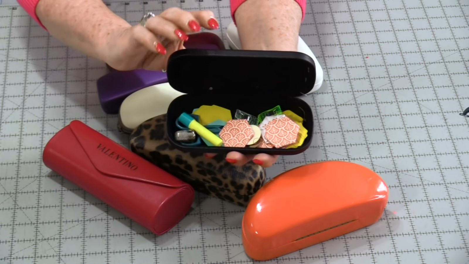 Nifty Ways To Reuse Old Eyeglass Cases